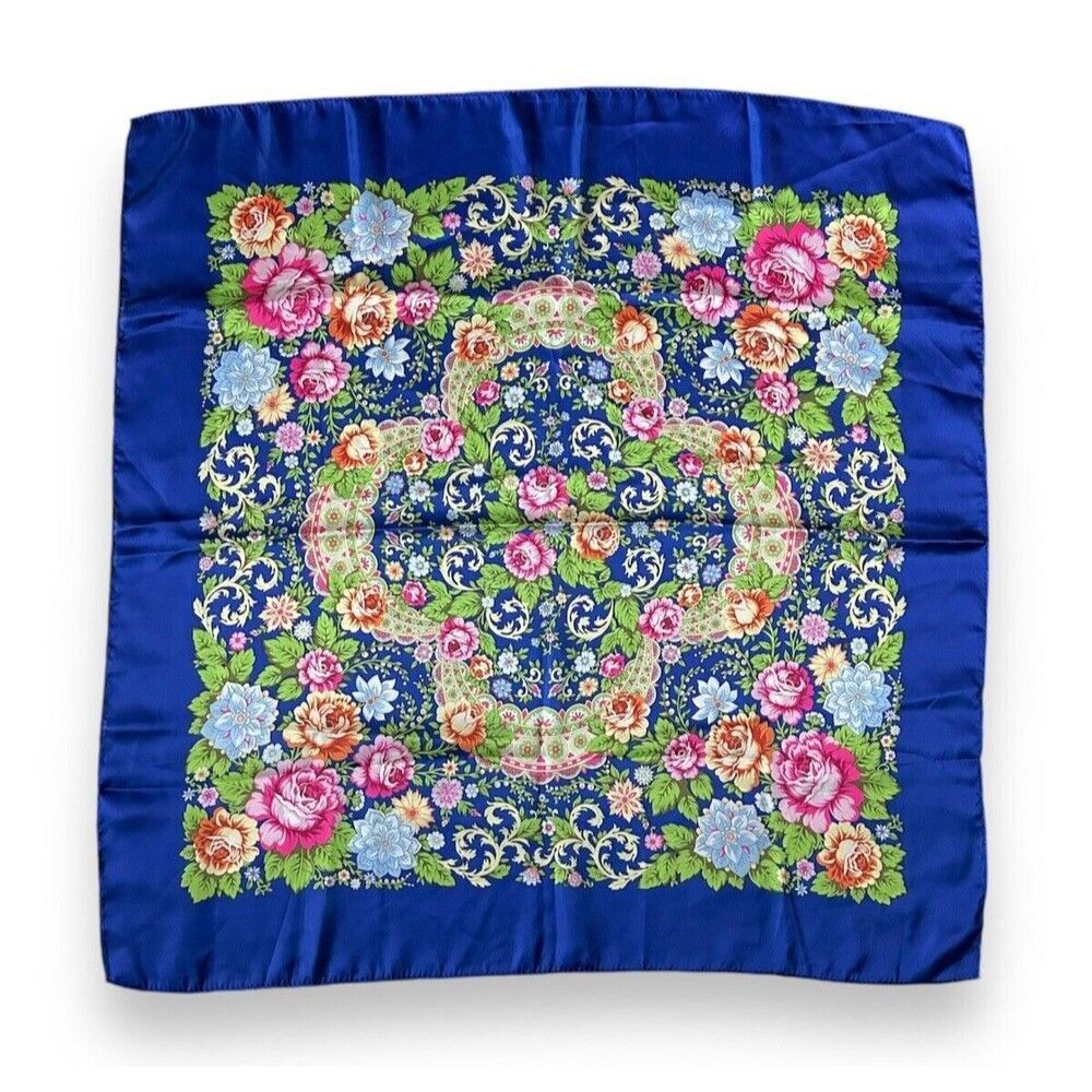 Blue Edges Pink Floral Vintage Scarf 26" x 26” Women Square Unisex Scarve Azul